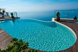 Piscine debordement
