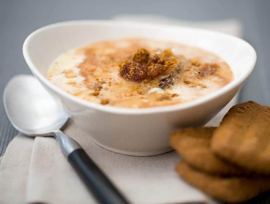 Soupe glacée au café et lait concentré