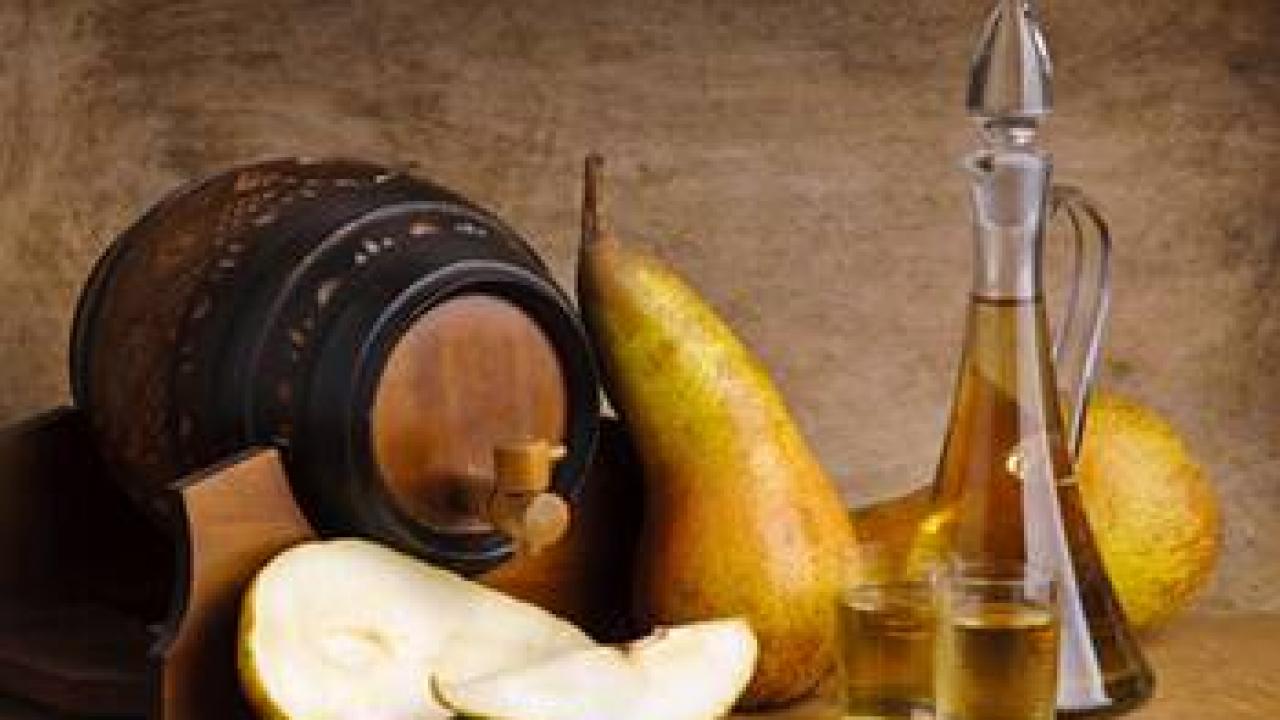Comment Faire De L'alcool De Poire Avec Un Alanbic Maison
