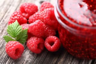 framboise - Feuilles de framboisier : l'allié de toutes les femmes