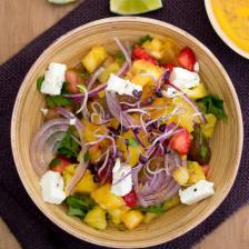 Salade salée aux fruits