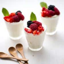 mousse-fromage-blanc-fruits-rouges