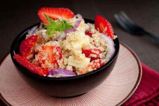 salade quinoa fenouil fraise radis