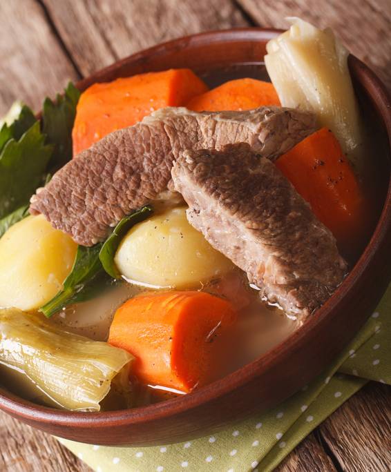 Comment faire un pot-au-feu de bœuf, tendre et moelleux