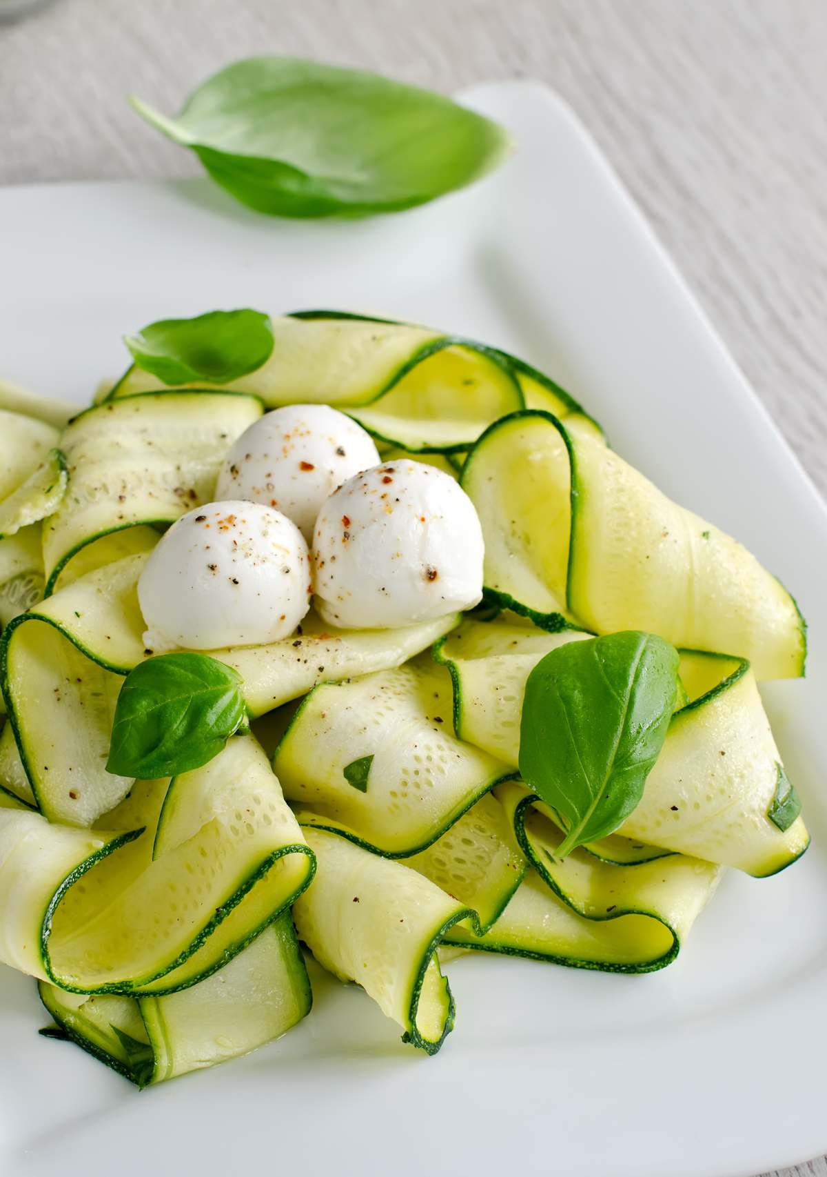 Salade de courgette en forme de tagliatelle