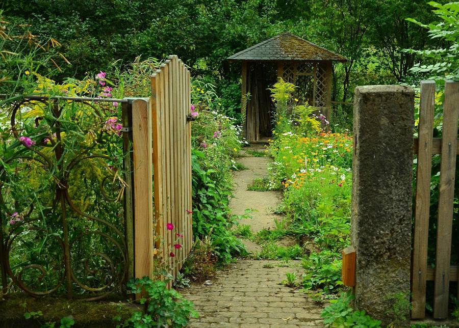 jardinage juin travaux