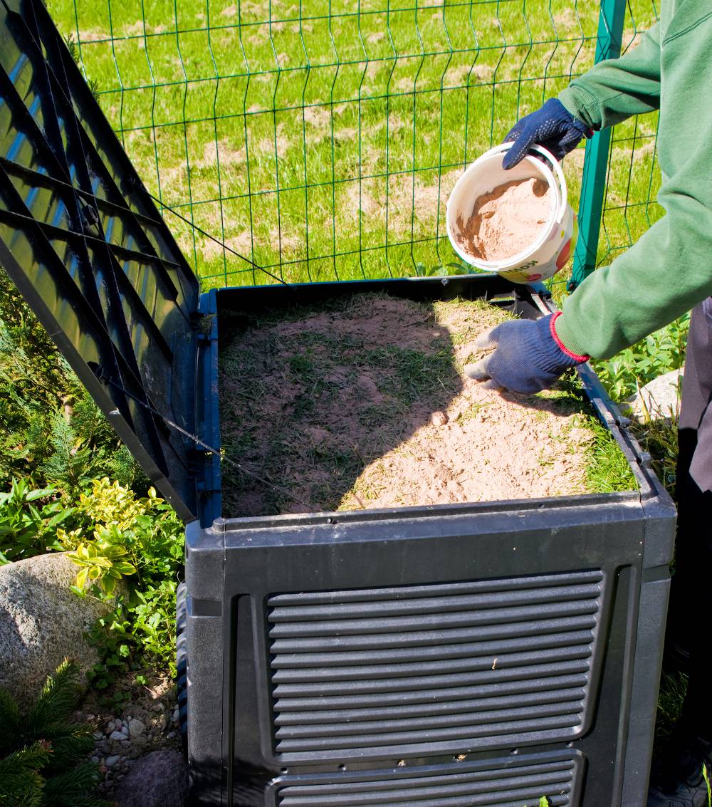 Qu'est-ce que le compost, à quoi ça sert, comment l'utiliser ?