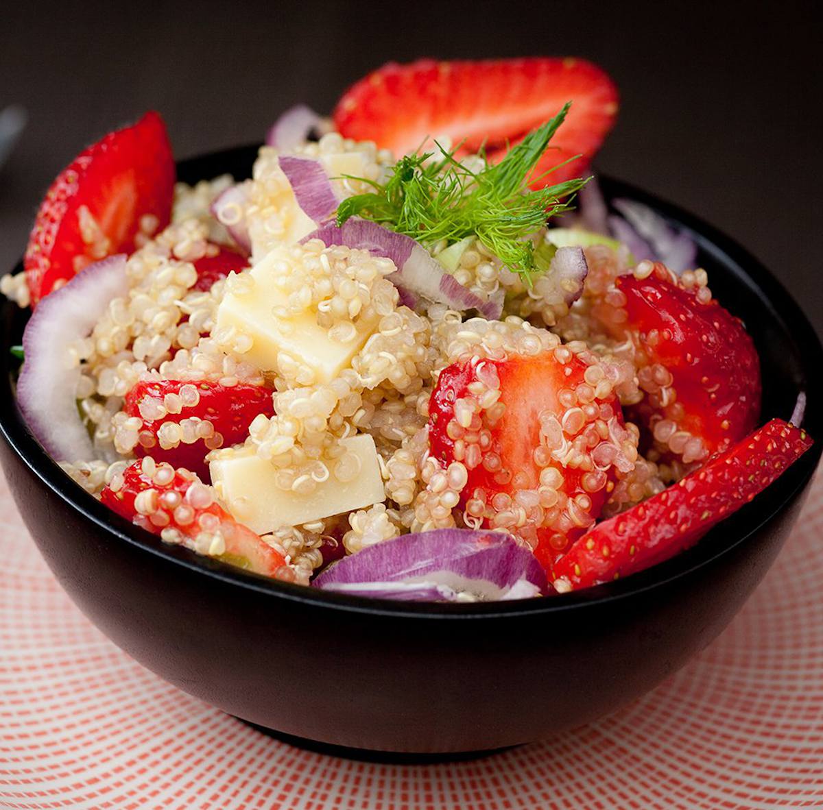 salade quinoa fraise radis oignon fenouil comte