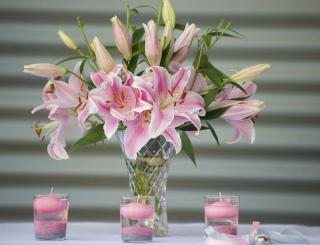bouquet lys vase conservation