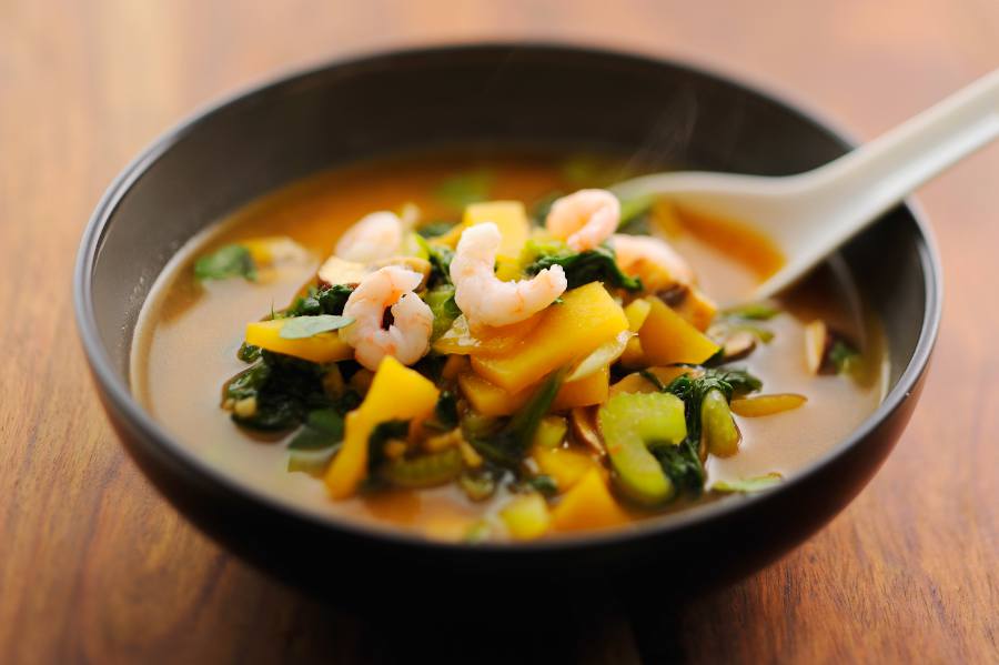 recette Soupe de navets et crevettes au curry