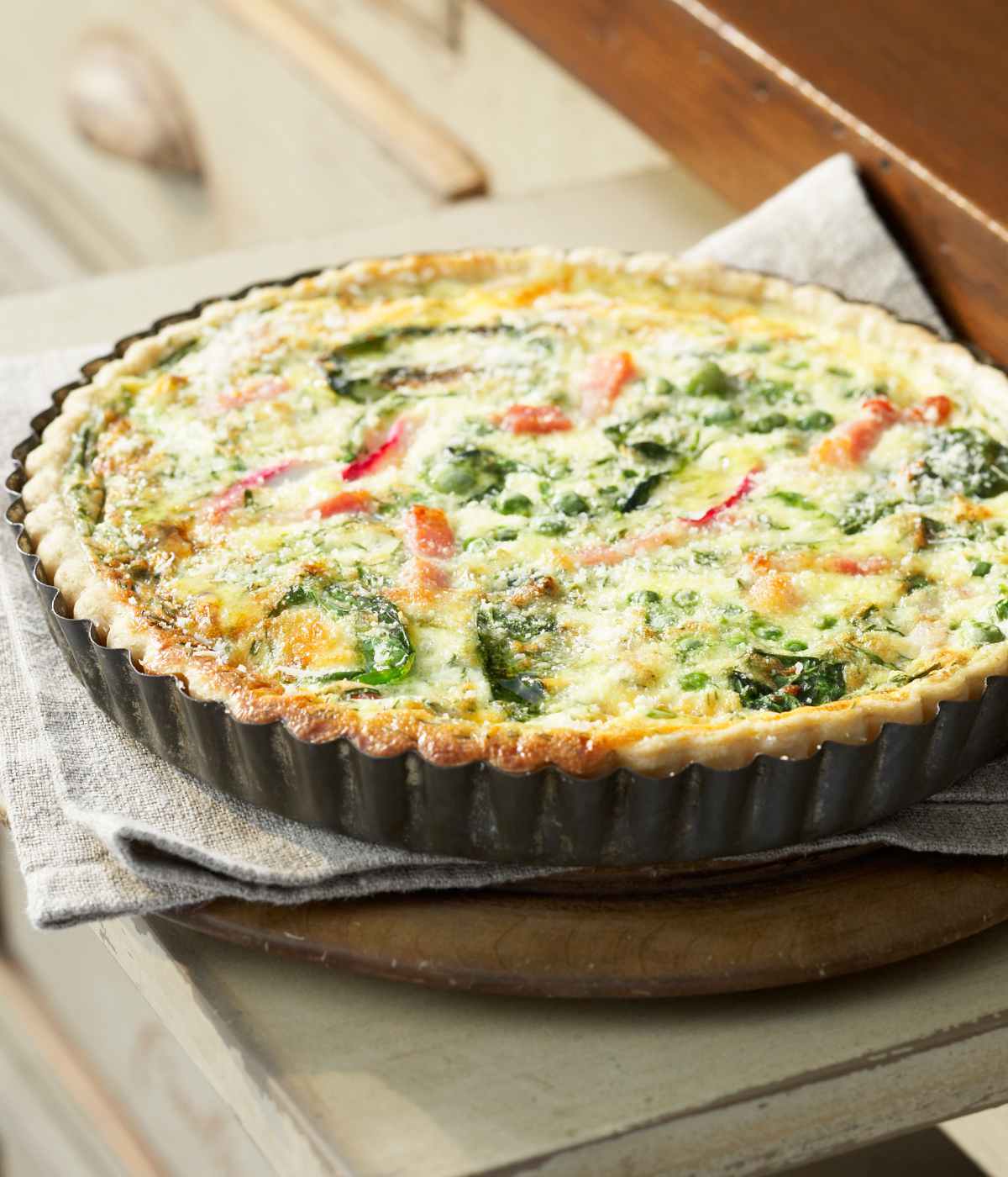 Quiche aux épinards, petits pois et lardons