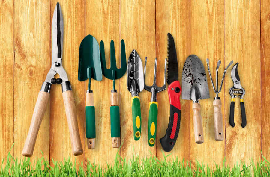 outils de jardinage