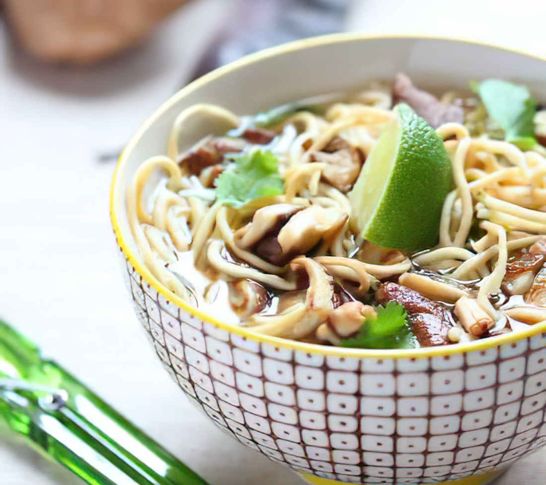 Recette de Bouillon asiatique à la citronnelle et coriandre