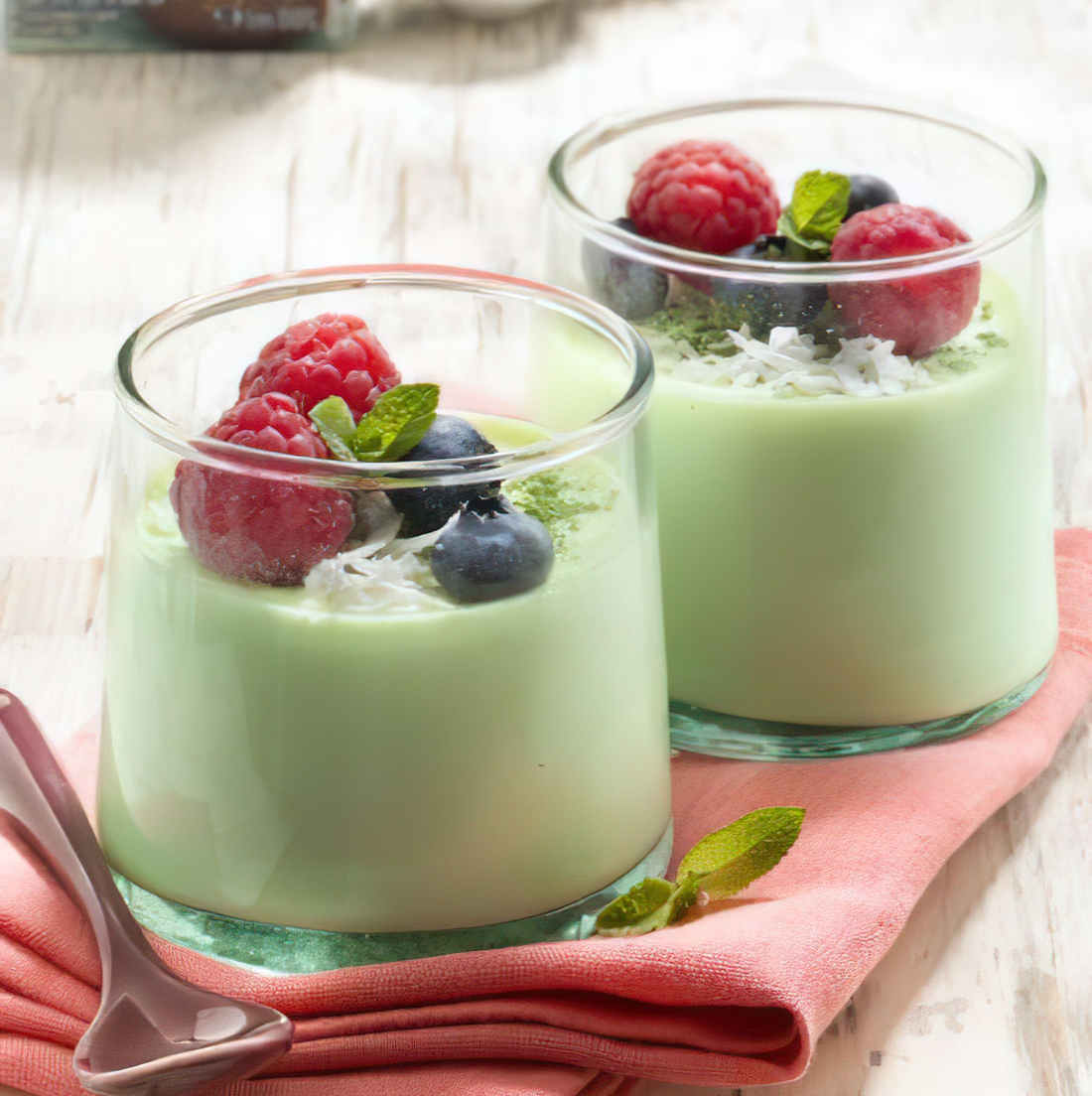 Panna cotta saveur coco et thé matcha