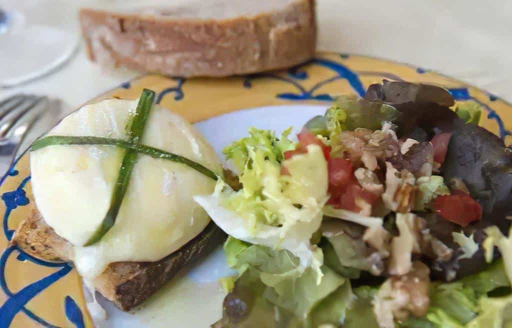 recette salade avec chevre chaud